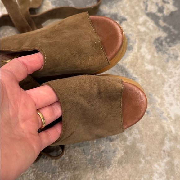 Free People Clog Touch The Sky Wrap Platform Sandal Suede 
Size:37 - Picture 6 of 14